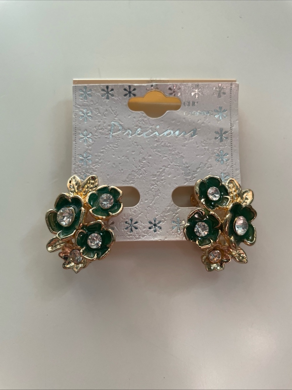 Brand New With Tag Precious Green Floral Gemstone Gold Tone Clip Earrings
